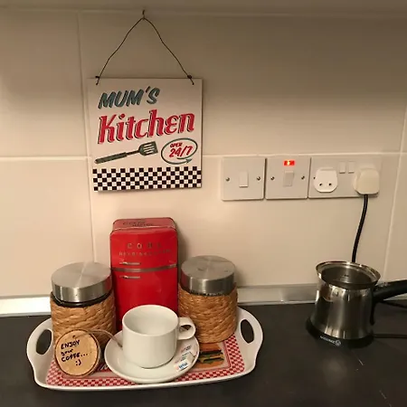 Cozy Flat In The Heart Of North --- 55-1 * Nicosie