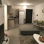 아파트 Cozy Flat In The Heart Of North --- 55-1 *