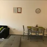 아파트 Cozy Flat In The Heart Of North --- 55-1 *