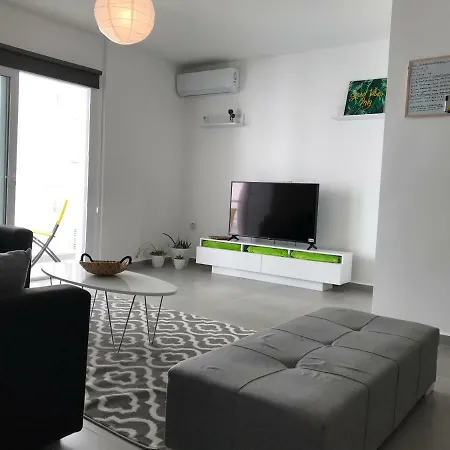 Cozy Flat In The Heart Of North --- 55-1 * Nicosia
