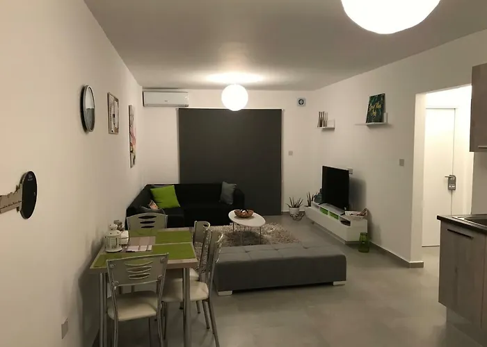 Cozy Flat In The Heart Of North --- 55-1 Apartament