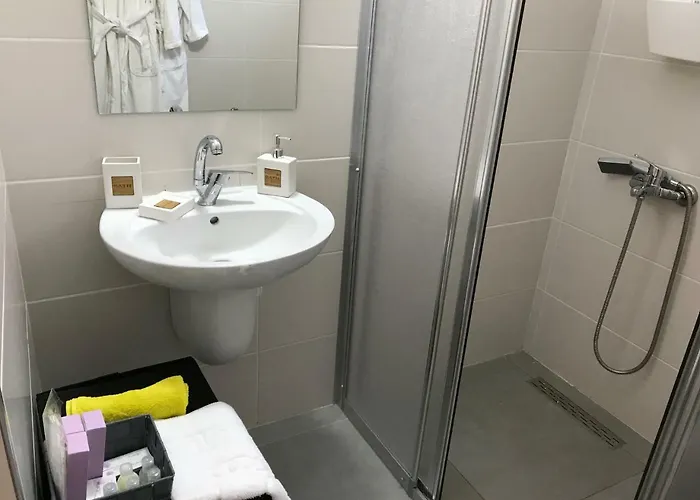 Apartament Cozy Flat In The Heart Of North --- 55-1