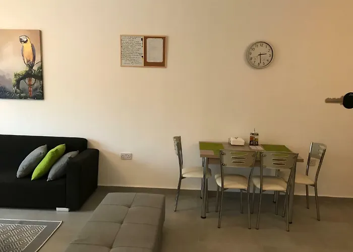 Apartament Cozy Flat In The Heart Of North --- 55-1 *