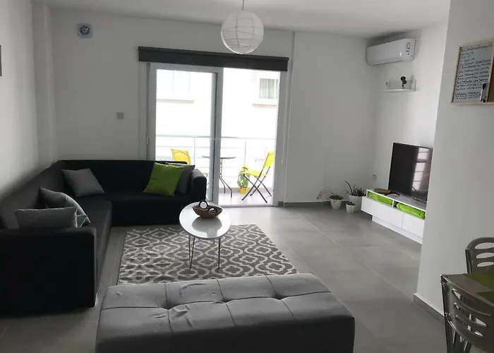 Apartament Cozy Flat In The Heart Of North --- 55-1 *