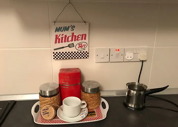 Cozy Flat In The Heart Of North --- 55-1 * ניקוסיה